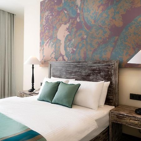Villa Reef ตัลป์ ภายนอก รูปภาพ